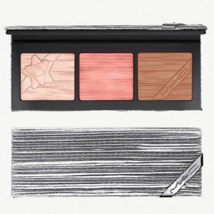 M.A.C COSMETICS Shiny Pretty Things Face Compact